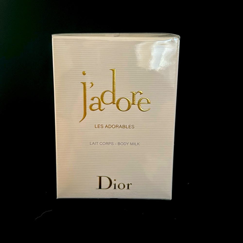 J’adore body milk